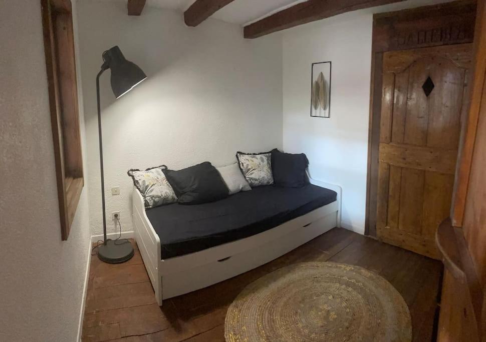 Appartement Plein De Charme - Coeur Vieille Ville آنسي المظهر الخارجي الصورة